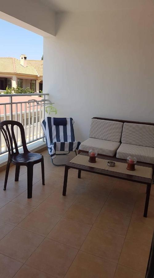 Andris apartment Paralimni Buitenkant foto