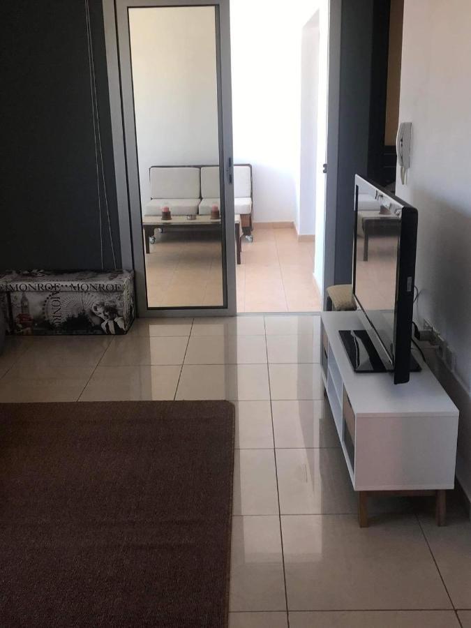 Andris apartment Paralimni Buitenkant foto