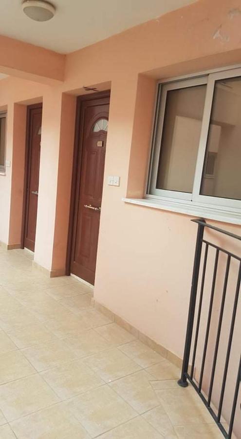 Andris apartment Paralimni Buitenkant foto